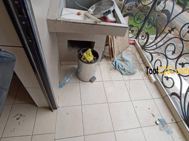 Appartement à louer à Bonamoussadi