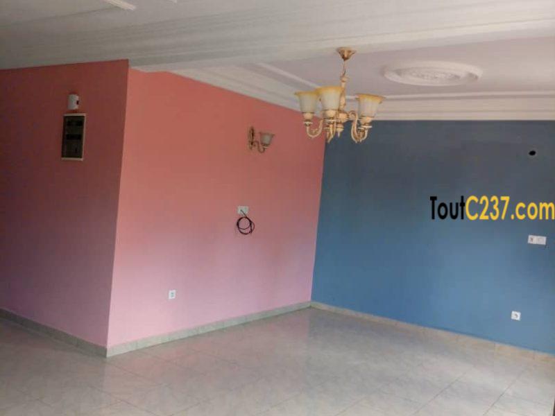Appartemrnt de 2 chambres à louer à Makepe, Douala