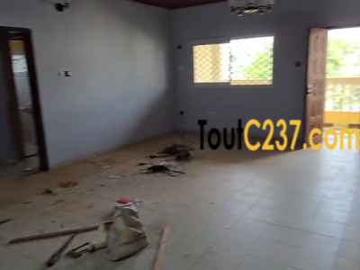 Appartement à louer à Bonamoussadi Douala