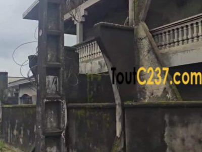 Terrain bâti à vendre à Logpom Douala