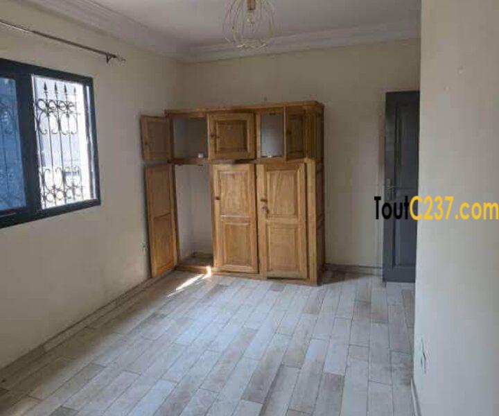 Appartement haut standing à louer à Deido, Douala