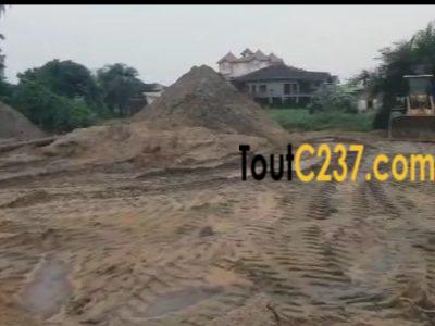 Plusieurs lots de terrain à vendre à Bonamoussadi, Denver