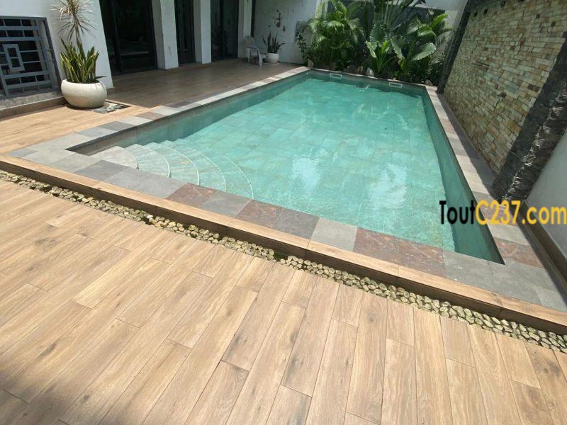 Appartement haut standing à louer à Bonapriso Douala