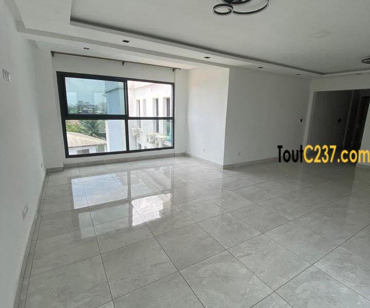 Appartement haut standing à louer à Bonapriso Douala