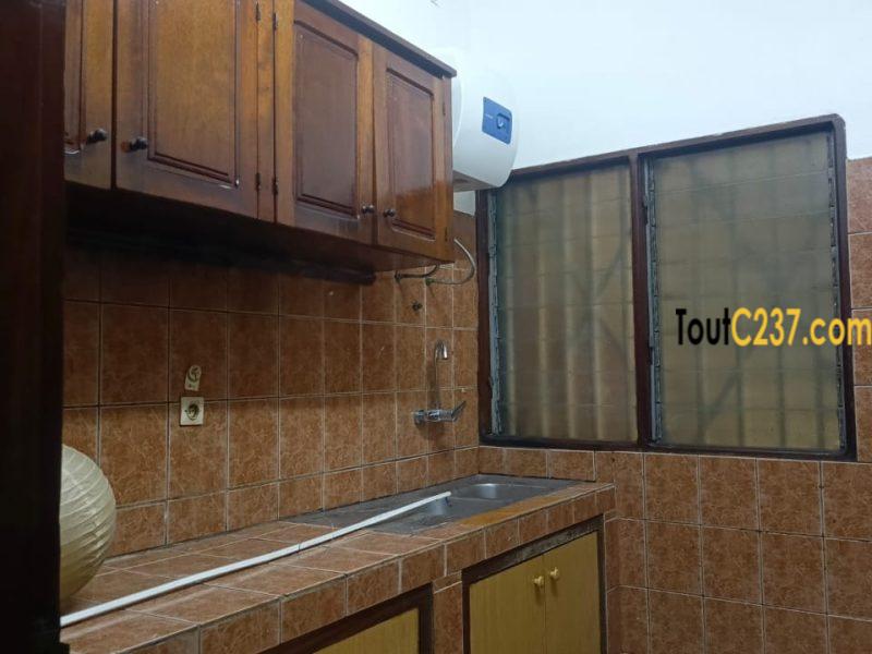 Appartement à louer à Bali, Douala