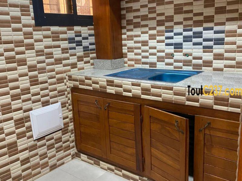 Appartement à louer à Makepe, Douala