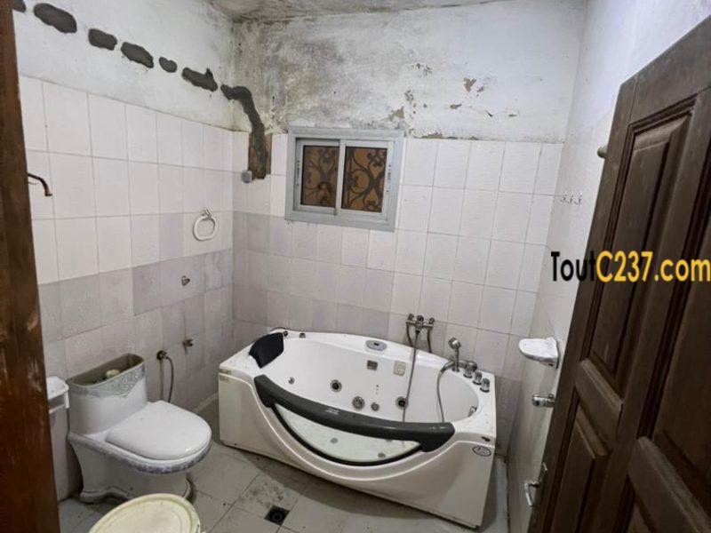 Appartement à louer à Logbessou, Douala