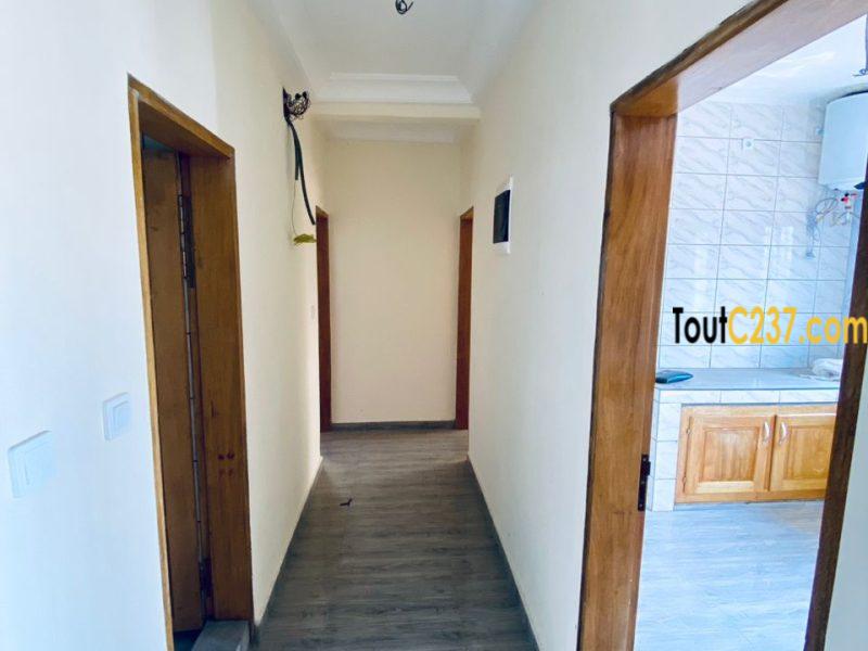 Appartement à louer à Kptto residence