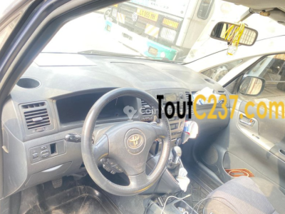 Toyota Verso Immatriculé à vendre à Douala Bonamoussadi