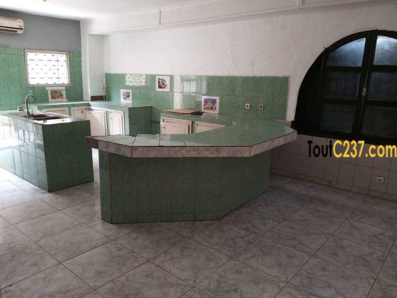 Duplex a louer a bonanjo