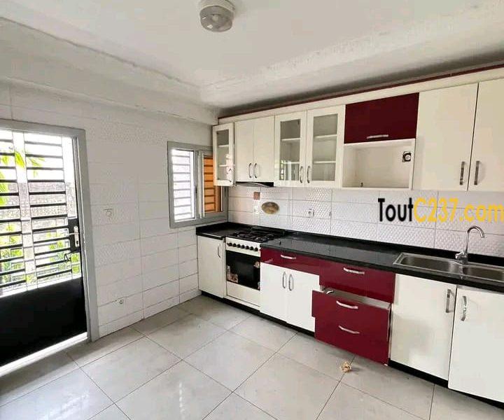 Magnifique appartement à louer à bonapriso