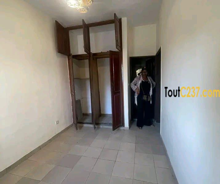 #appartement disponible à #bonamoussadi