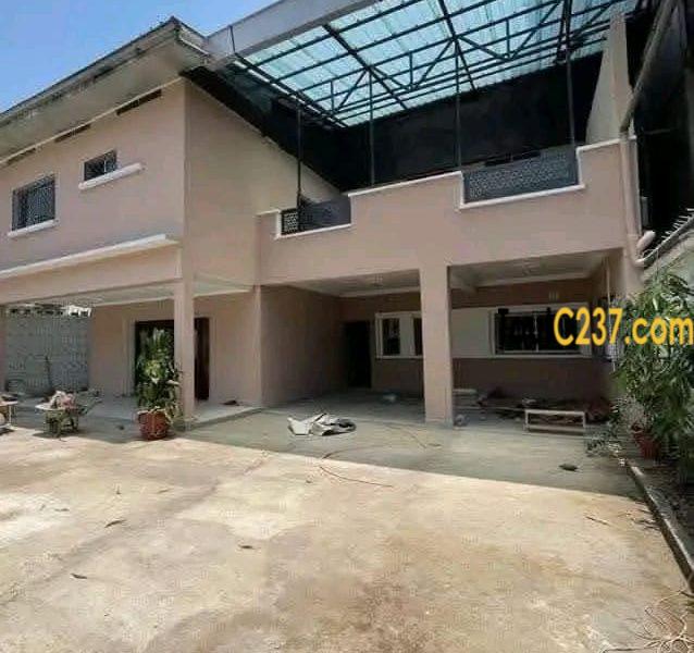 #Duplex haut standing à louer à #Bonapriso