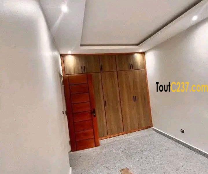 #Duplex haut standing à louer à #Bonapriso