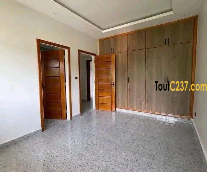 #Duplex haut standing à louer à #Bonapriso