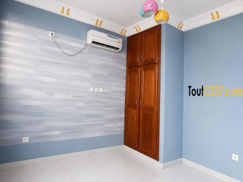 Studio Moderne à Makepe, Douala