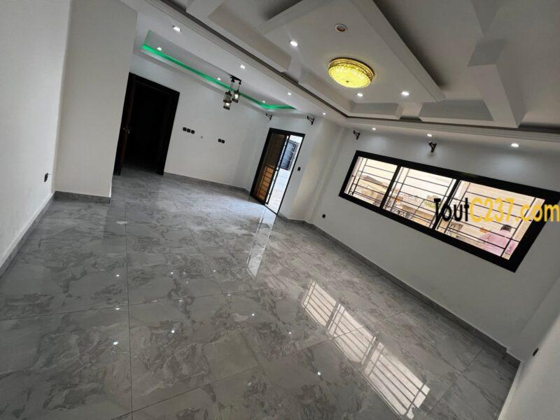 Studio haut standing à louer à Bonapriso Douala