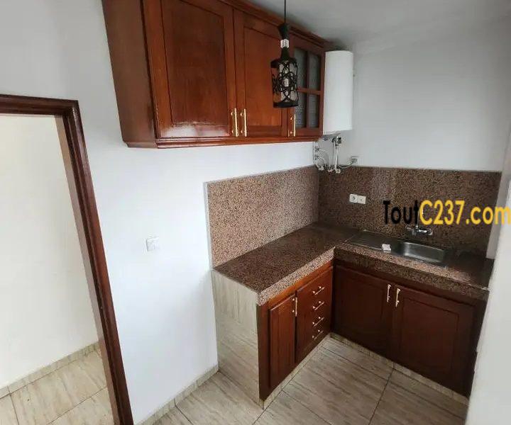 Appartement à louer à Bali, Douala