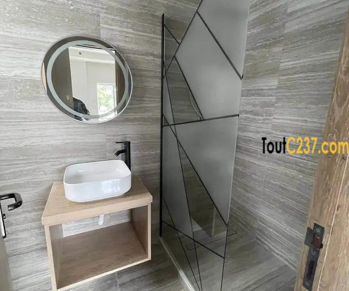 Appartement haut standing à louer à Bonapriso Douala
