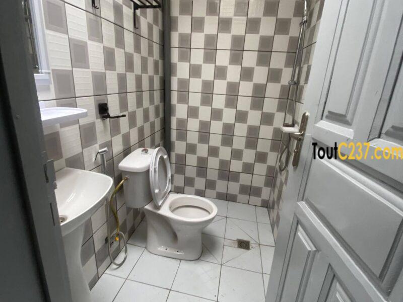 Appartement à louer à Bali, Douala