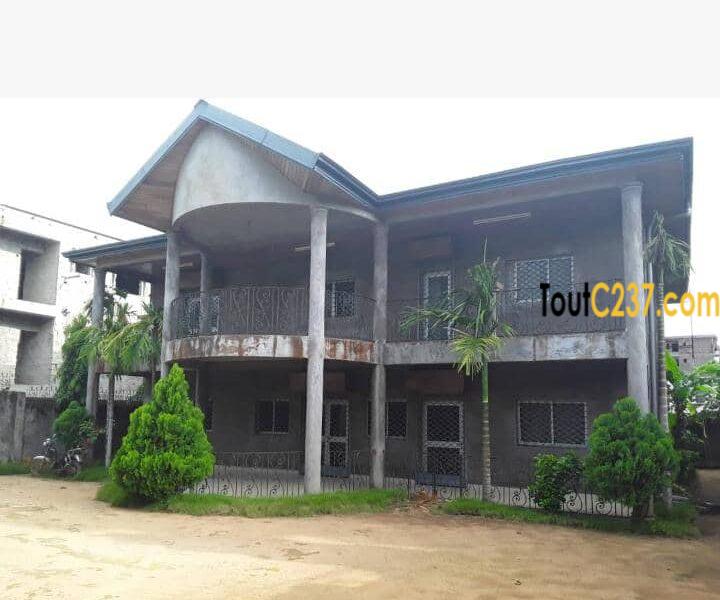 Duplex à vendre à Douala, Logpom